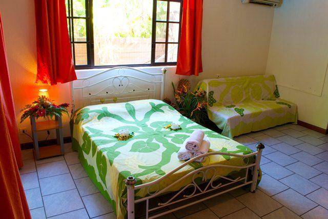 Ahitea Lodge Papeete  Room photo