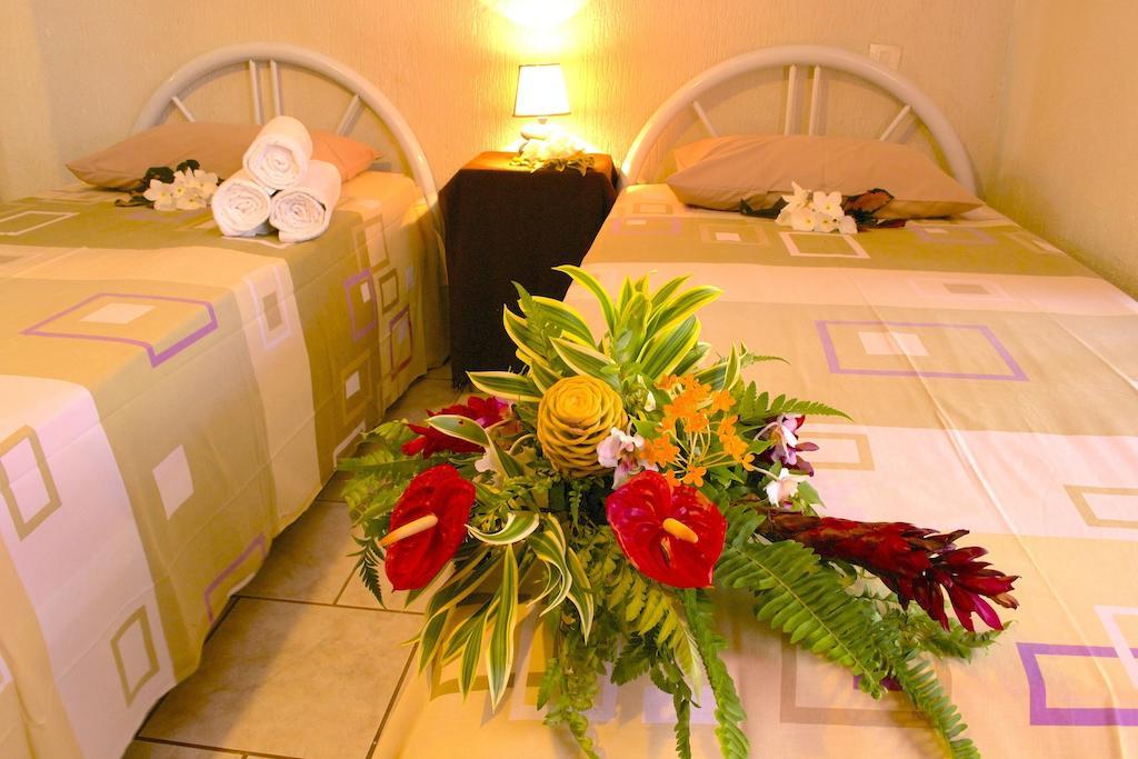 Ahitea Lodge Papeete  Room photo